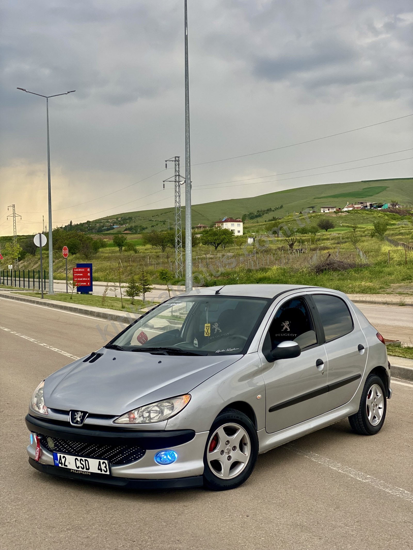 TEMİZ AİLE ARACI PEUGEOT 206