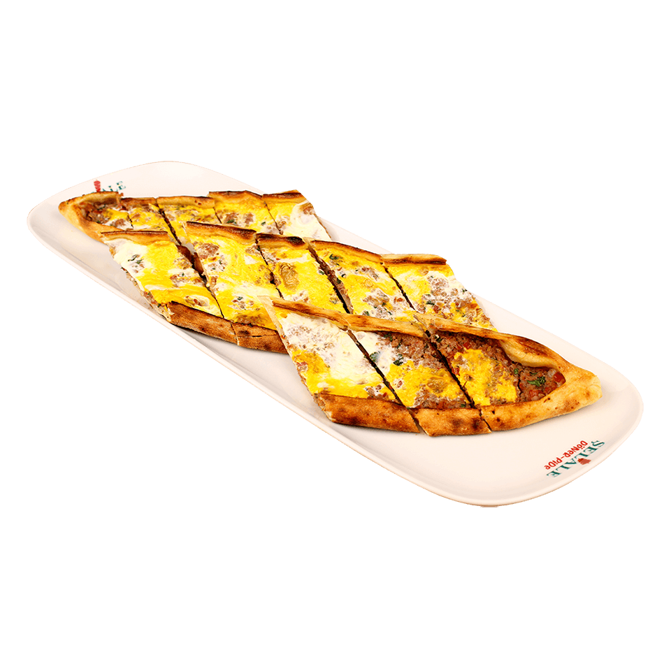 Kıymalı yumurtalı pide