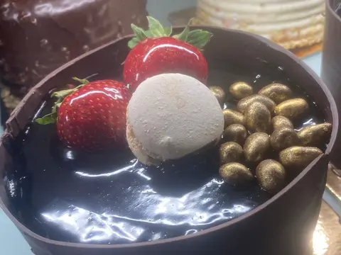 Çikolatalı Yaş Pasta