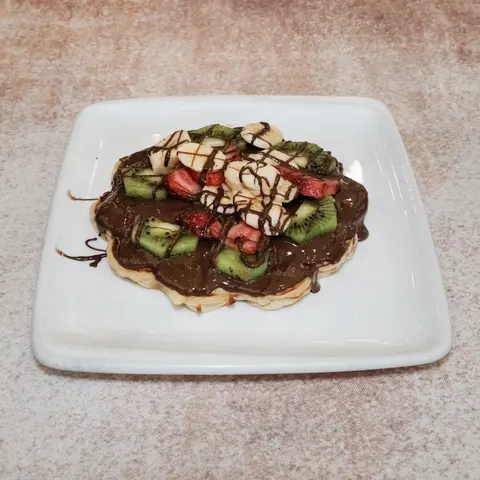 Çilekli Brüksel Waffle