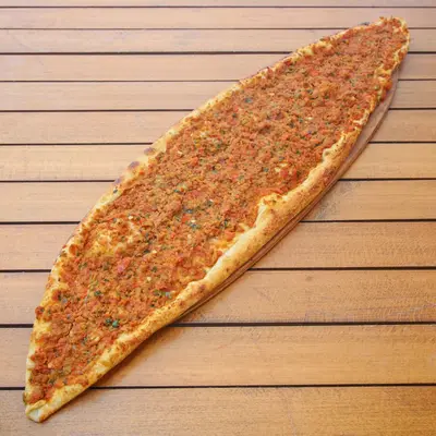 Sade Kıymalı Pide