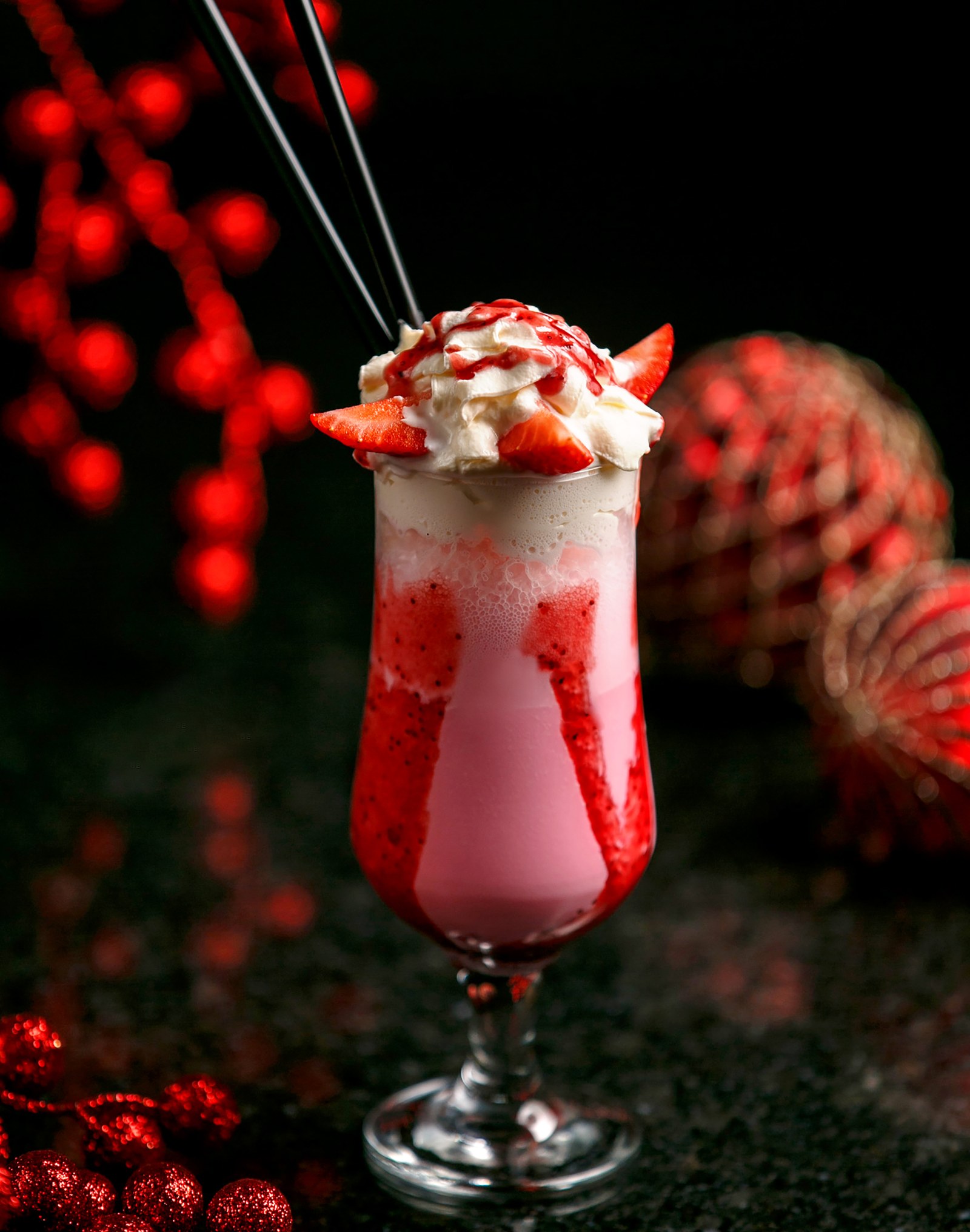 ÇİLEK MİLKSHAKE