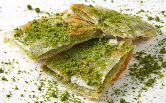 Katmer tatlısı