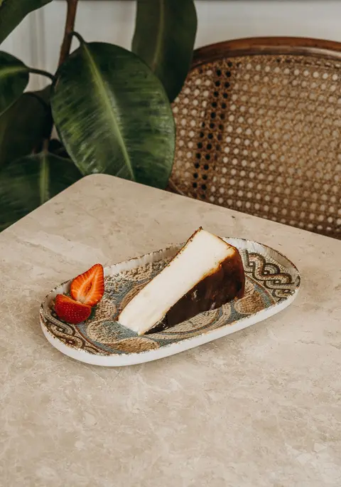 Lotuslu Bask Cheesecake