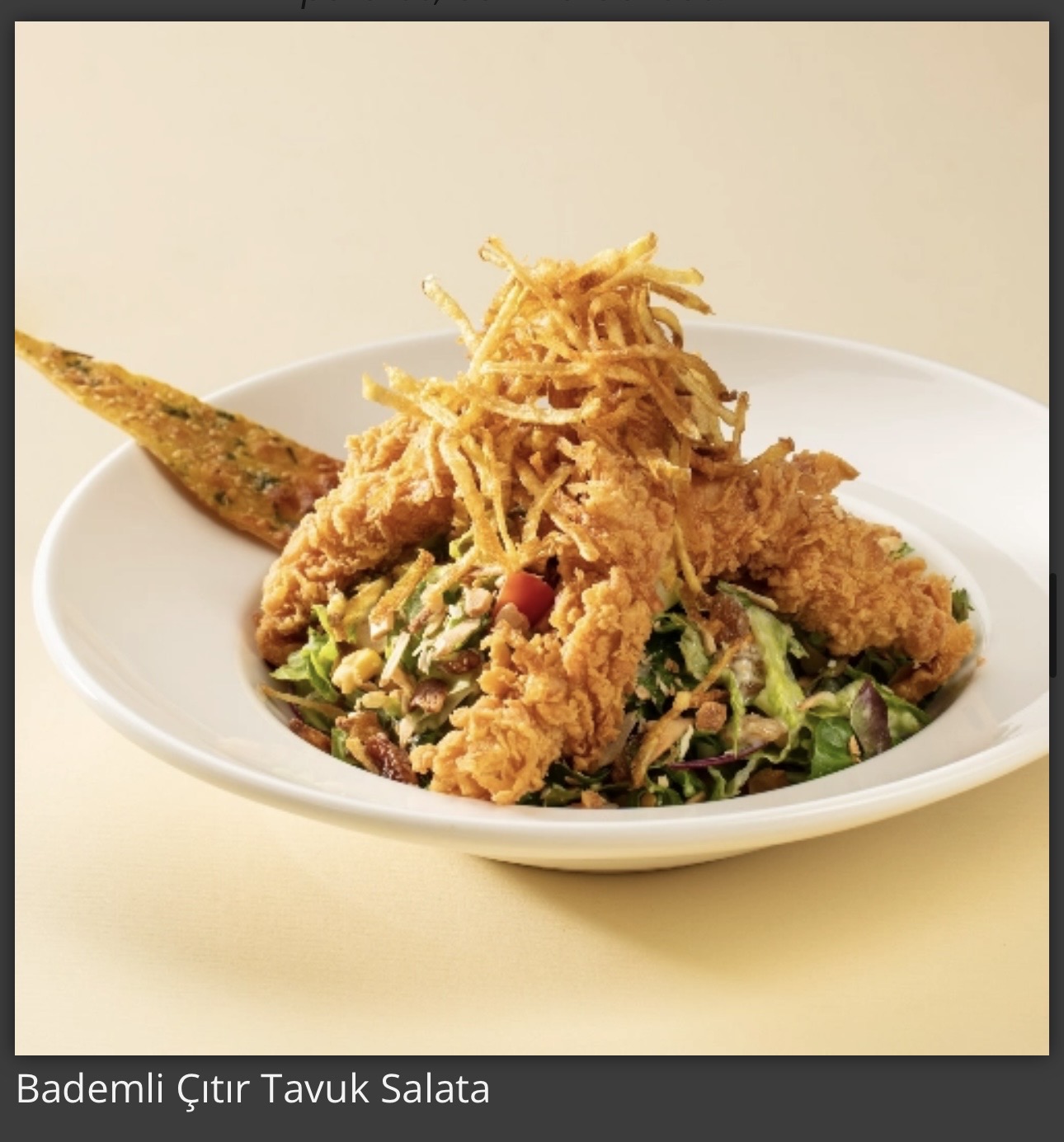 Bademli Çıtır Tavuk Salata