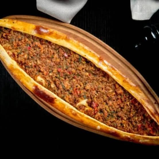 Kıymalı Kastamonu kapalı pide